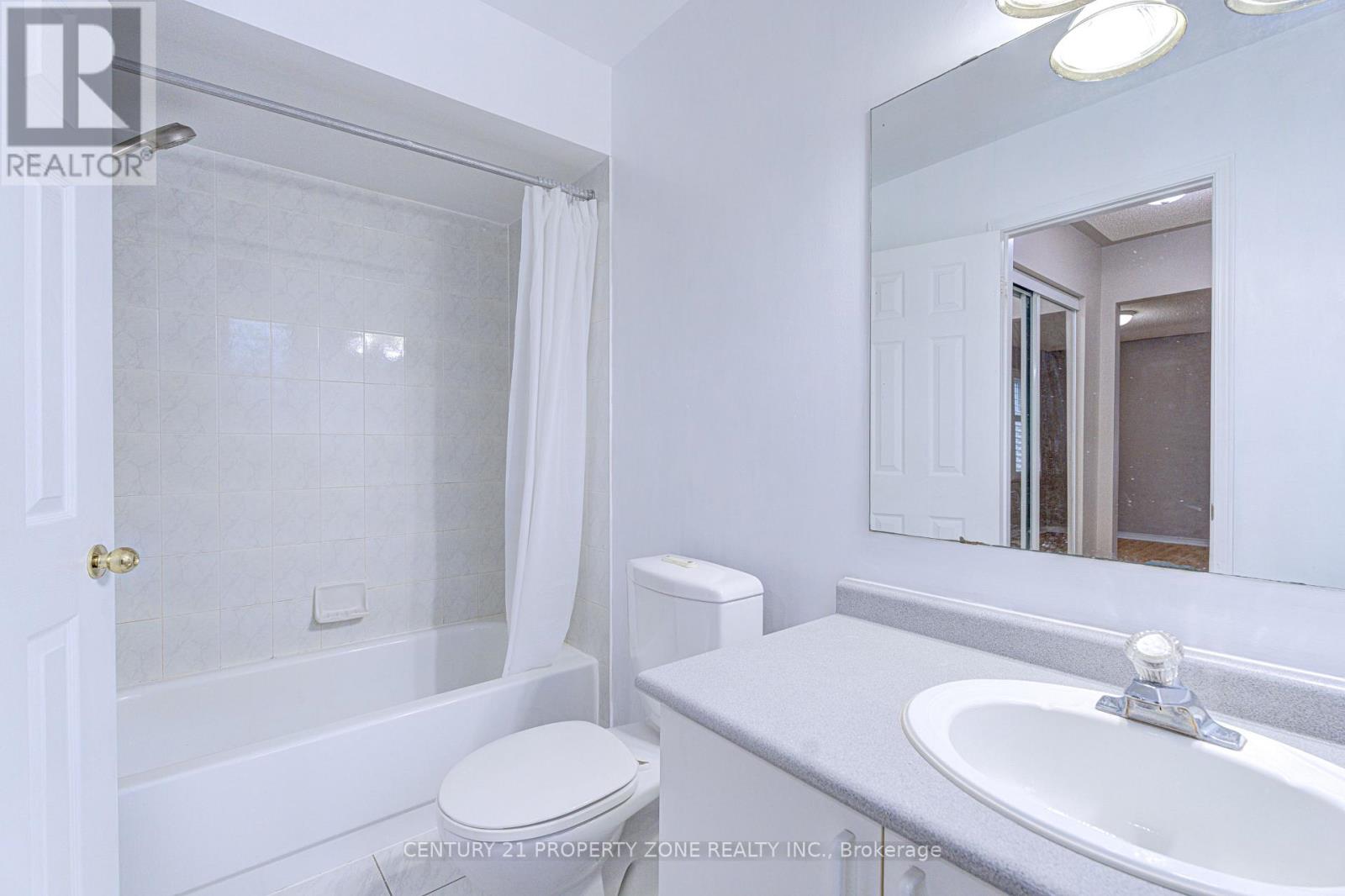 4 Compton Court, Caledon, Ontario  L7E 1L4 - Photo 26 - W13056010