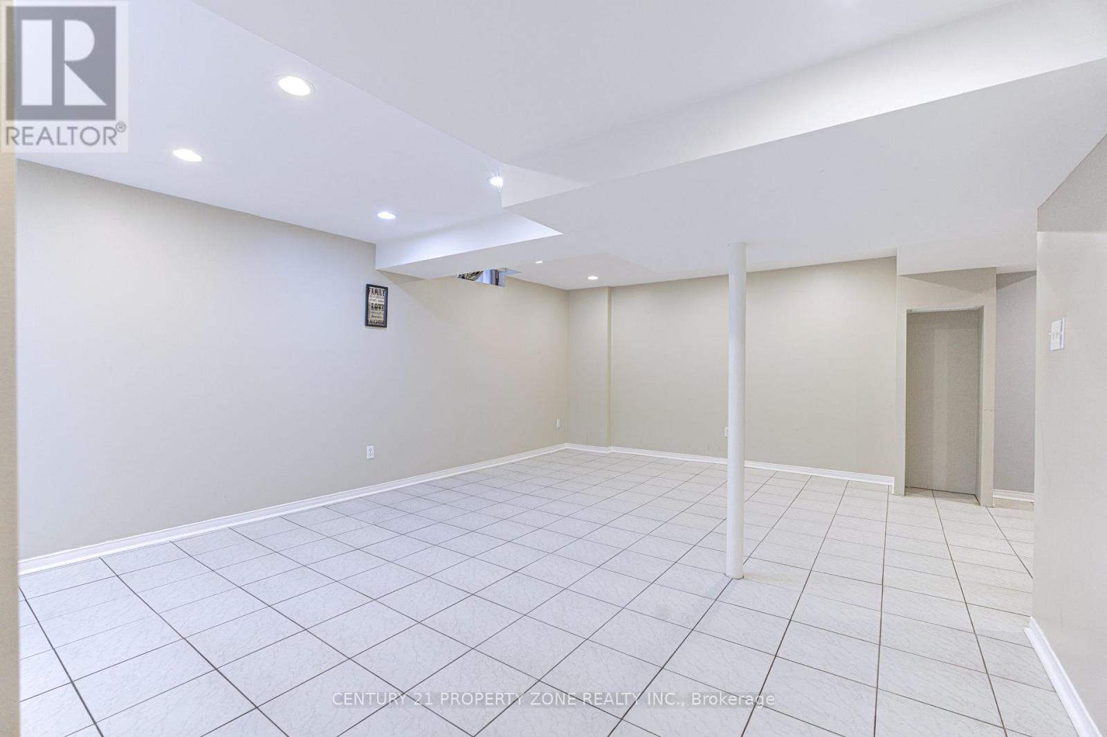 4 Compton Court, Caledon, Ontario  L7E 1L4 - Photo 34 - W13056010