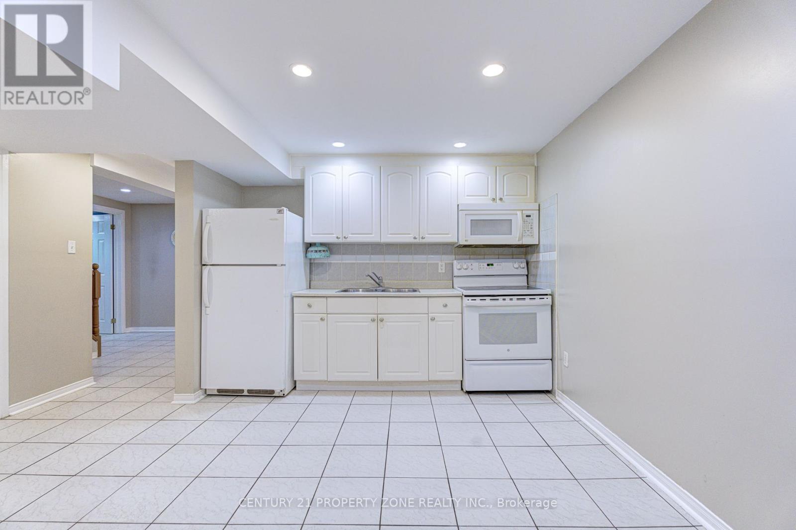 4 Compton Court, Caledon, Ontario  L7E 1L4 - Photo 37 - W13056010