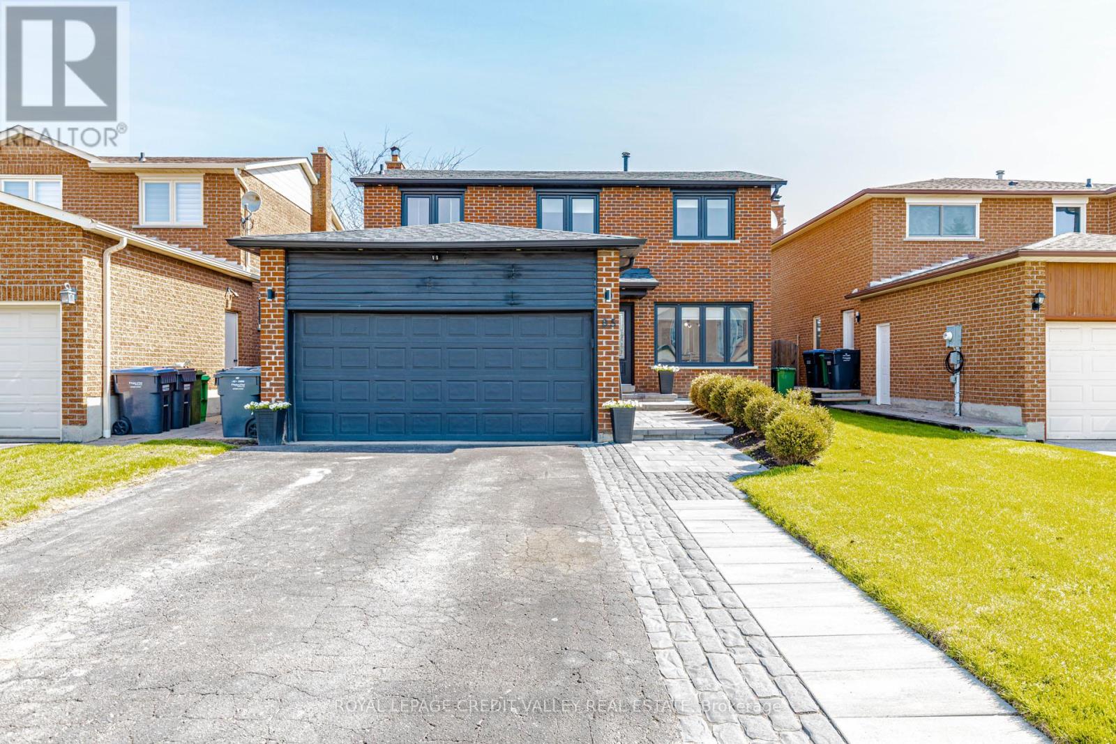 85 DEROSE AVENUE, caledon (bolton west), Ontario