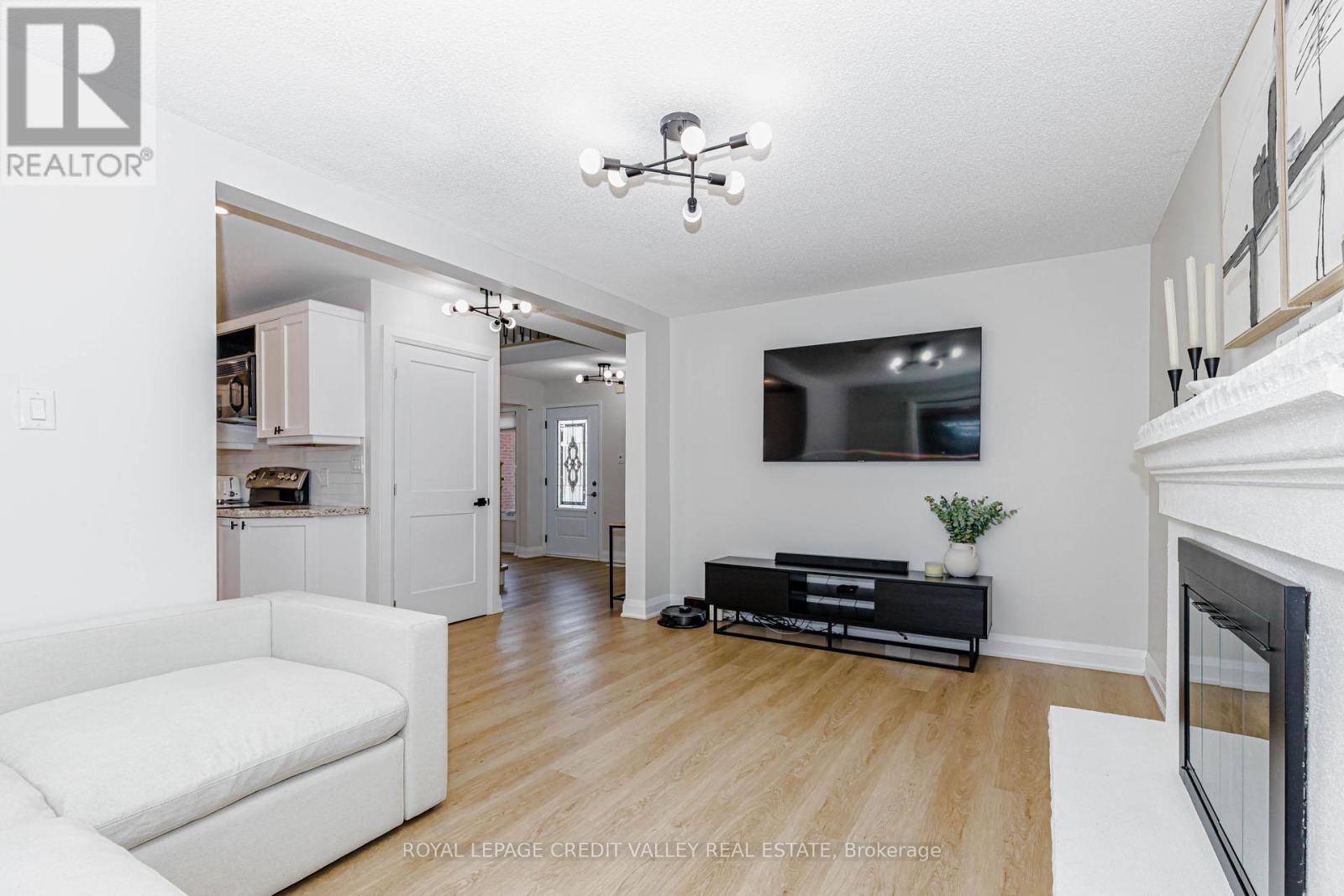 85 Derose Avenue, Caledon, Ontario  L7E 1A6 - Photo 11 - W13056060