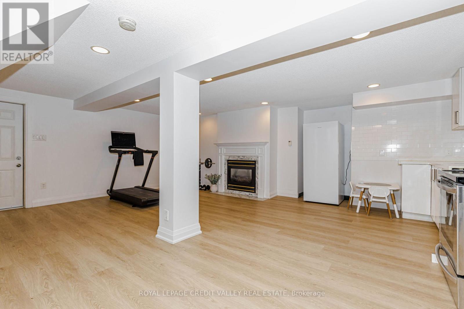 85 Derose Avenue, Caledon, Ontario  L7E 1A6 - Photo 37 - W13056060