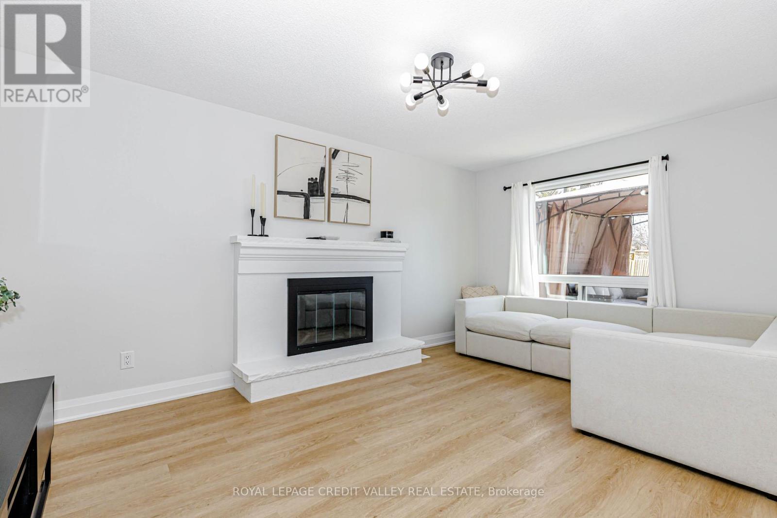 85 Derose Avenue, Caledon, Ontario  L7E 1A6 - Photo 9 - W13056060