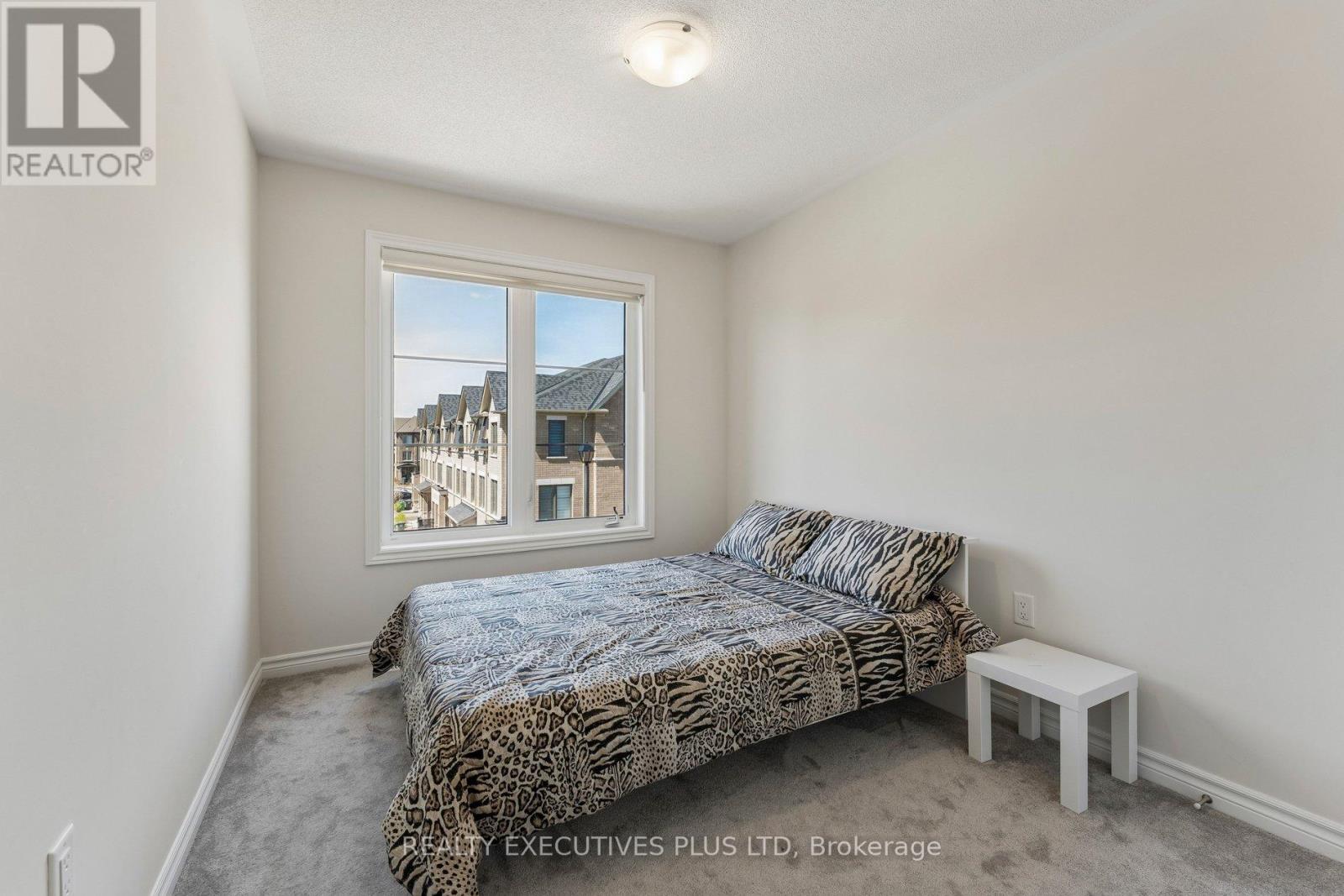 12 Vestry Way, Brampton, Ontario  L6P 4N8 - Photo 34 - W13056066