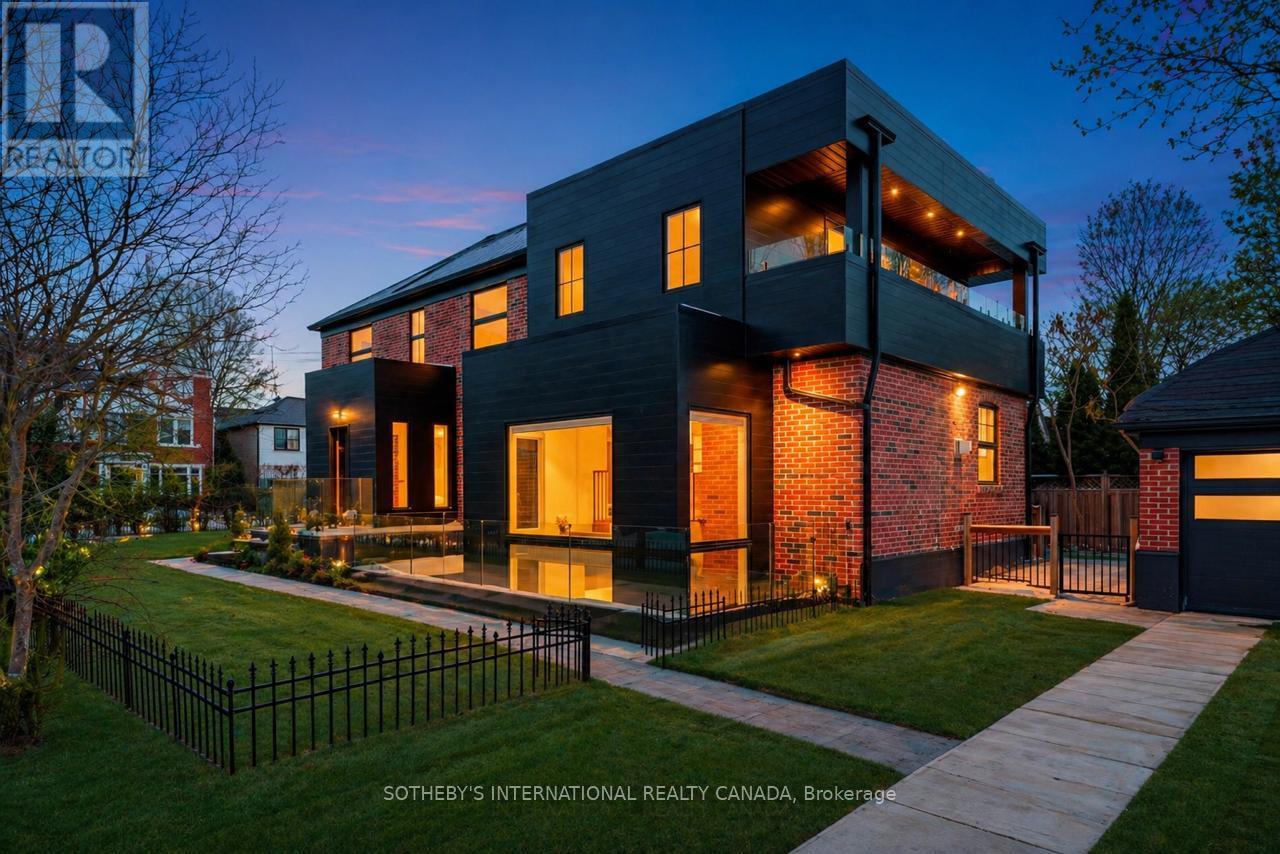 159 HUMBERVALE BOULEVARD, Toronto, Ontario