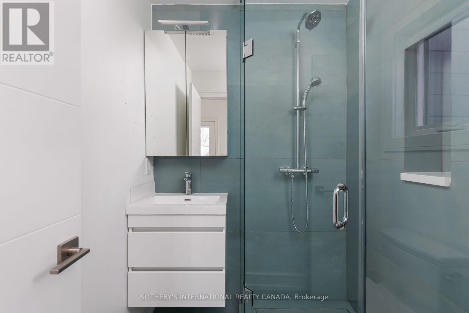 159 Humbervale Boulevard, Toronto, Ontario  M8Y 3P9 - Photo 40 - W13056070