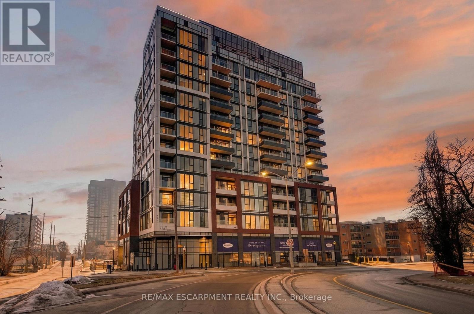 908 - 2088 James Street, Burlington, Ontario  L7R 0H2 - Photo 4 - W13056086