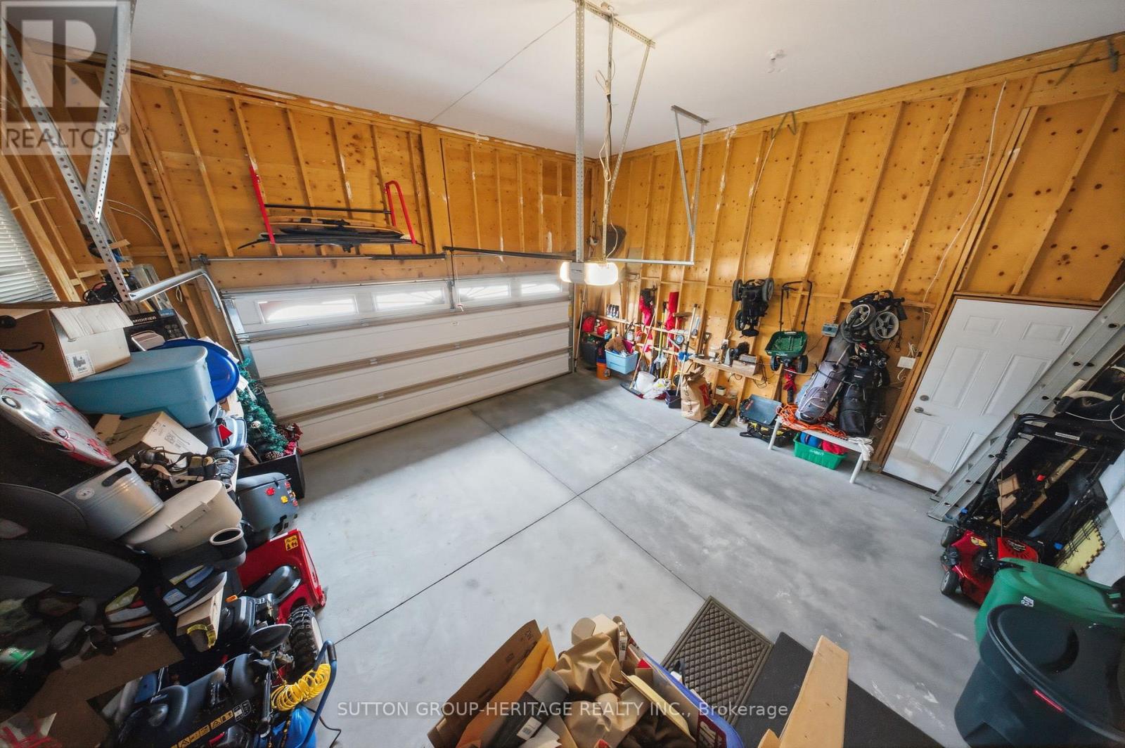 36 Huntingwood Crescent, Kawartha Lakes, Ontario  K0M 1A0 - Photo 40 - X13056008