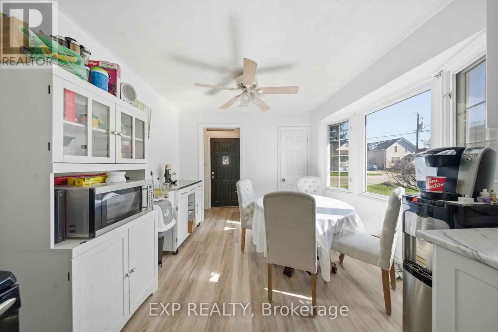 6376 Ash Street, Niagara Falls, Ontario  L2G 2H5 - Photo 6 - X13056030