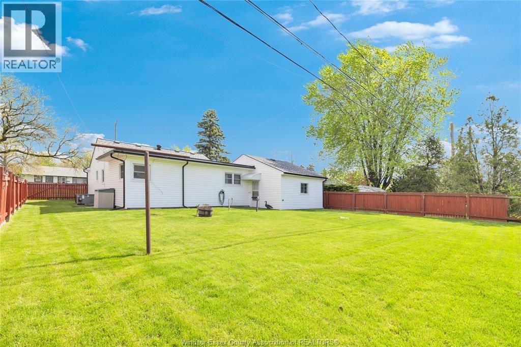 1531 Campbell, Windsor, Ontario  N9B 2K3 - Photo 30 - 26009481