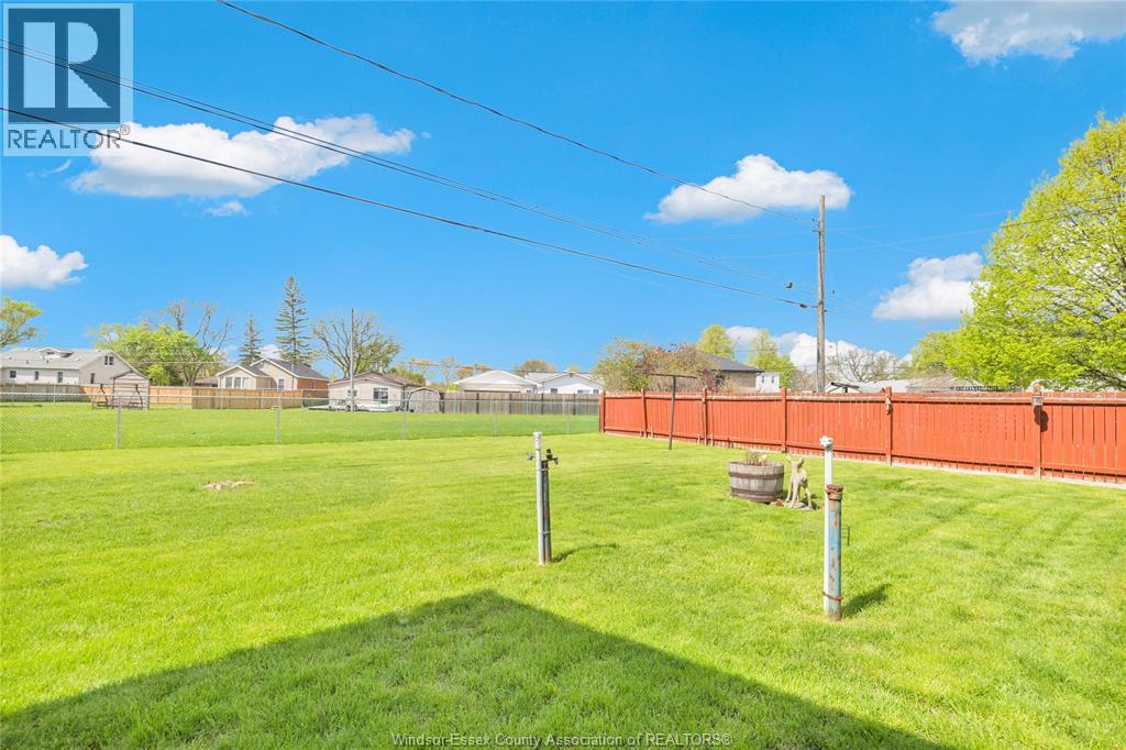 1531 Campbell, Windsor, Ontario  N9B 2K3 - Photo 32 - 26009481