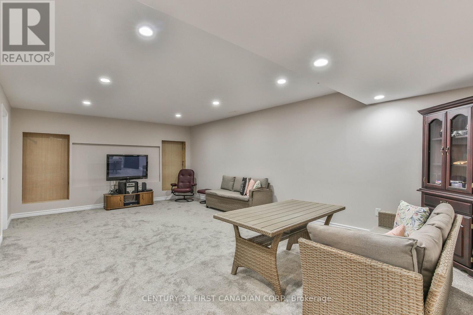 232 Brock Street, Zorra, Ontario  N0M 2M0 - Photo 32 - X13056144