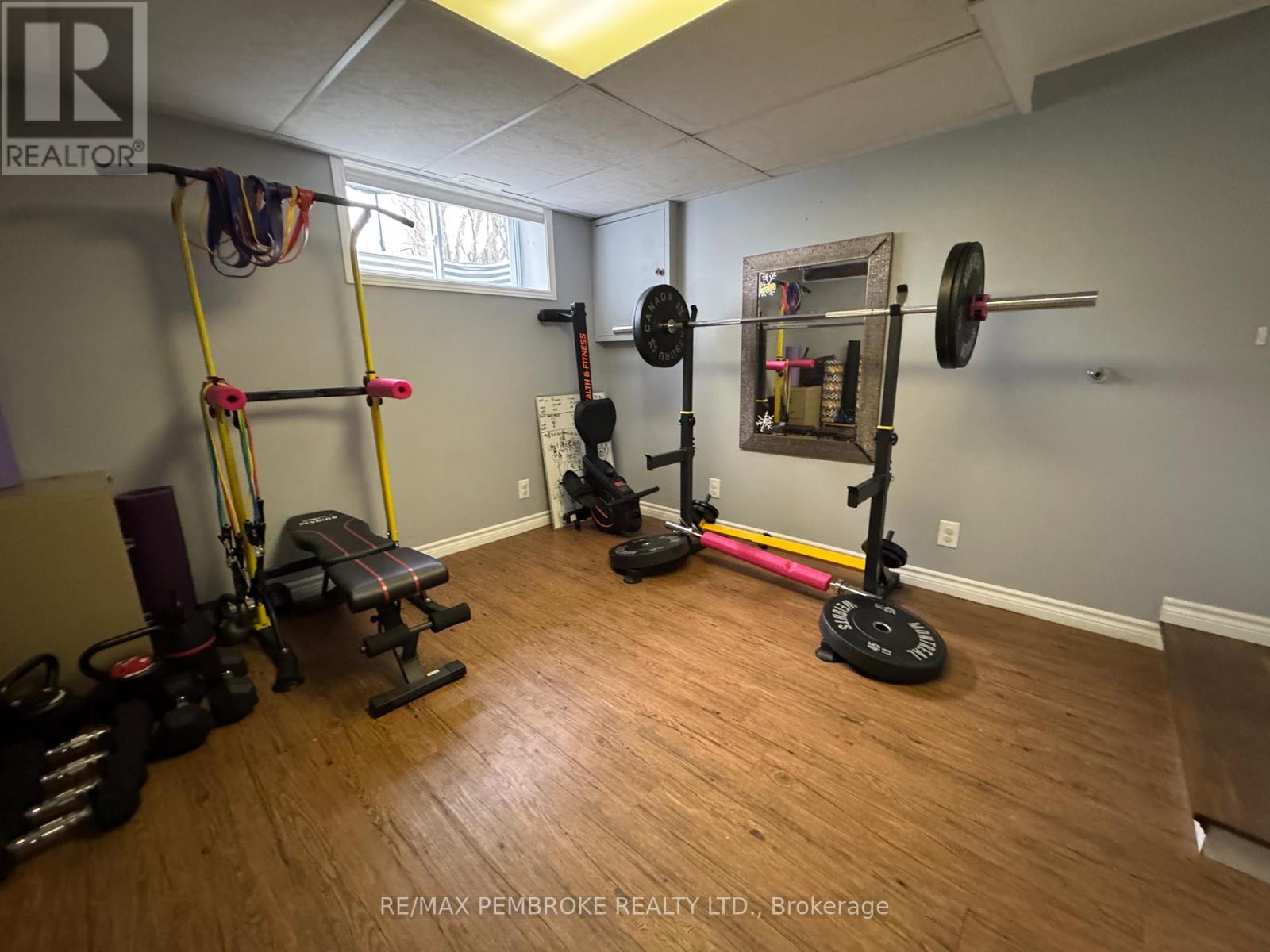 231 Douglas Street, Pembroke, Ontario  K8A 5L4 - Photo 13 - X13056124