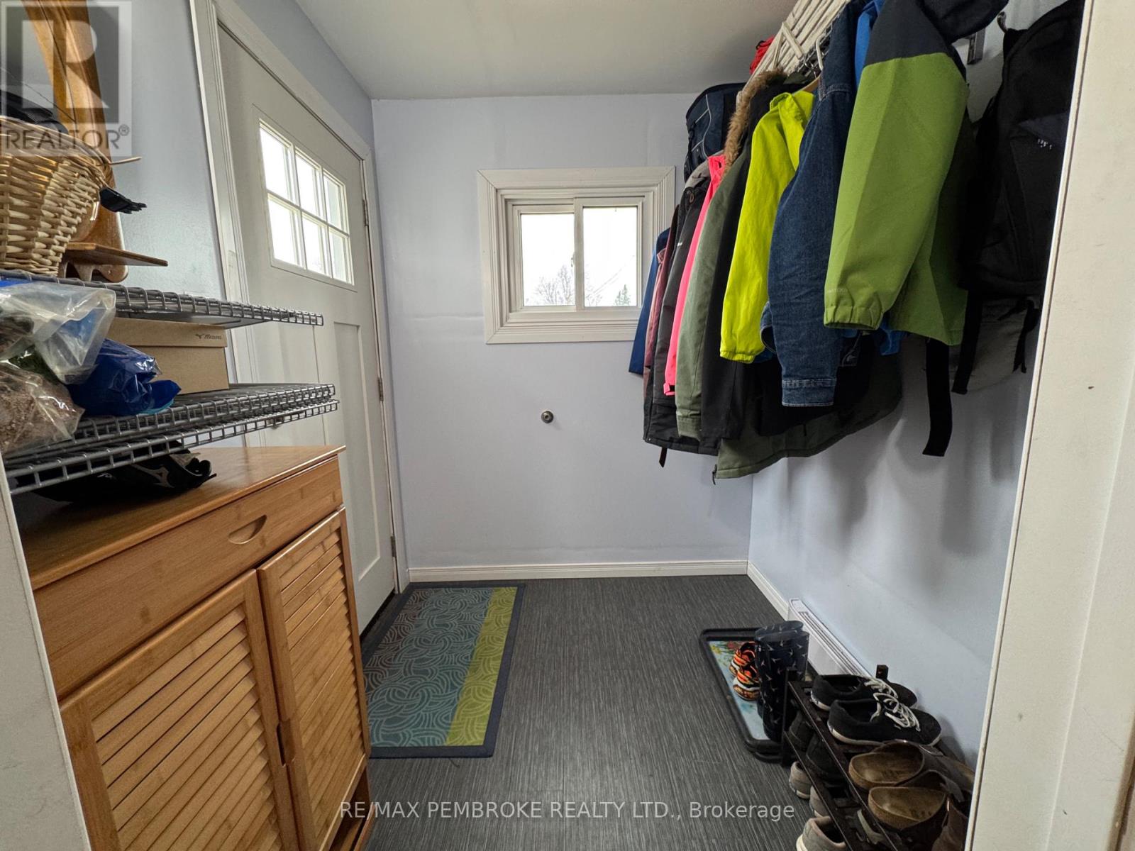 231 Douglas Street, Pembroke, Ontario  K8A 5L4 - Photo 15 - X13056124