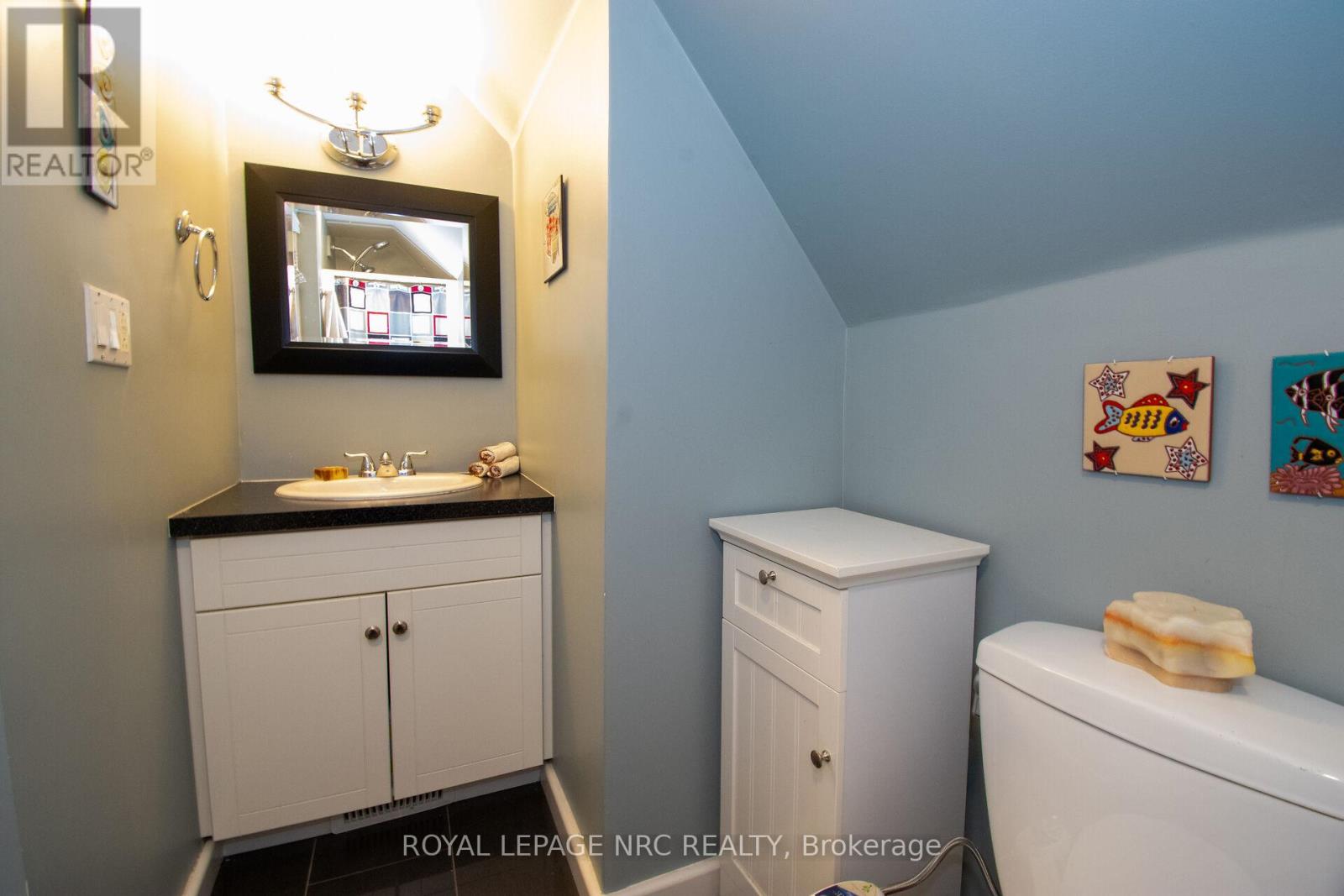 10 Blain Place N, St. Catharines, Ontario  L2P 2R5 - Photo 30 - X13056126