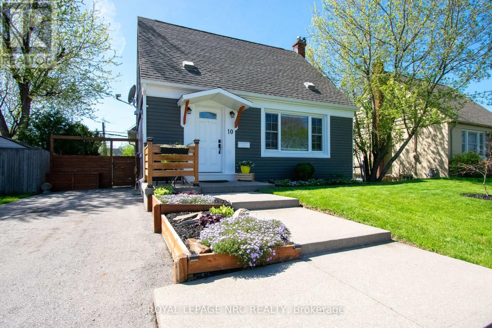 10 Blain Place N, St. Catharines, Ontario  L2P 2R5 - Photo 50 - X13056126