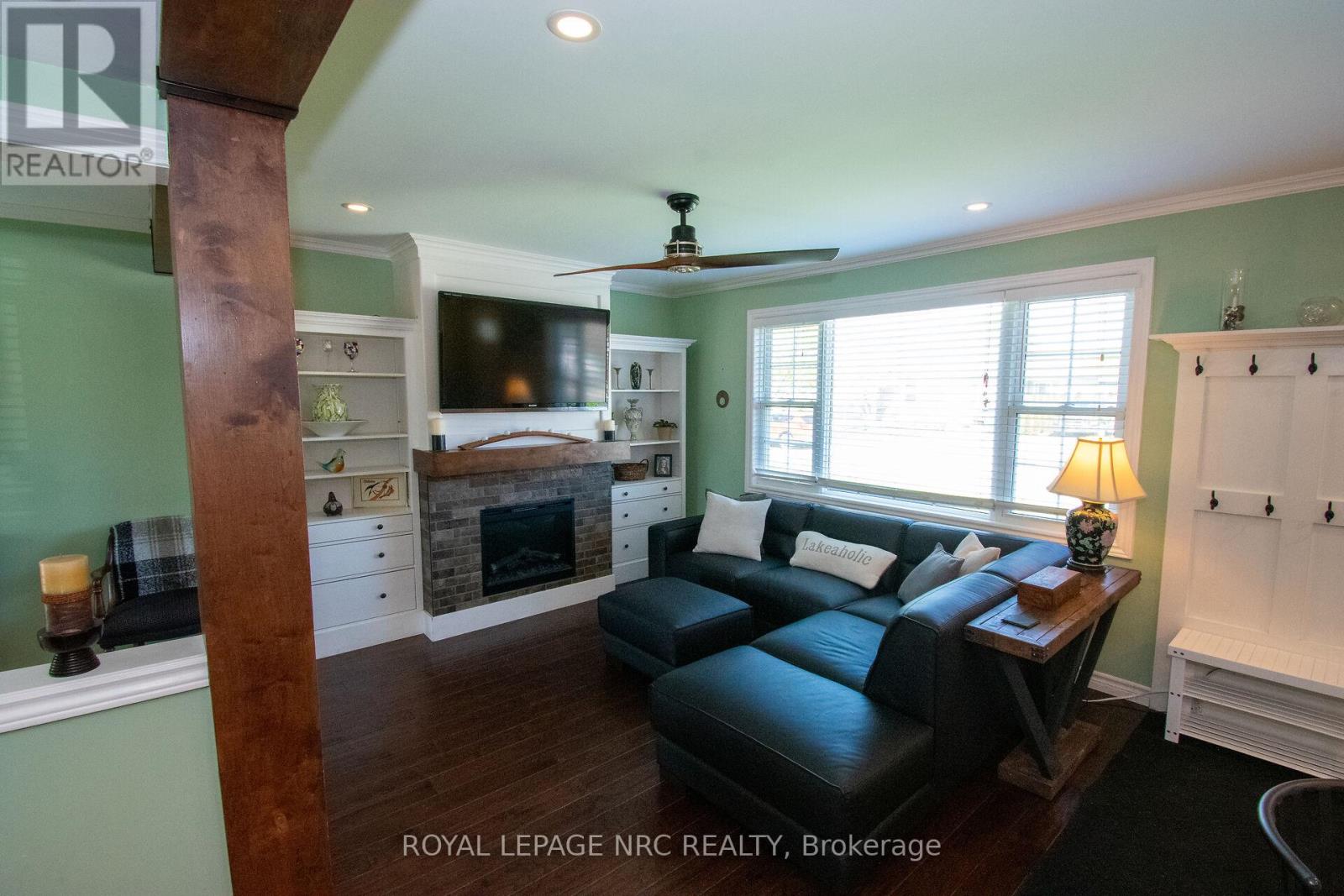 10 Blain Place N, St. Catharines, Ontario  L2P 2R5 - Photo 8 - X13056126