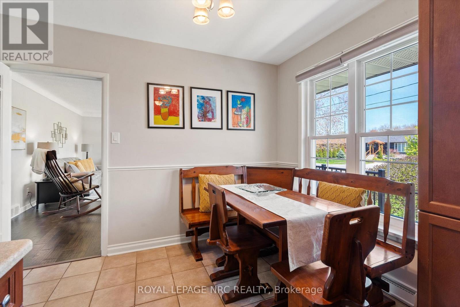 19 Logan Street, St. Catharines, Ontario  L2N 2B6 - Photo 12 - X13056162