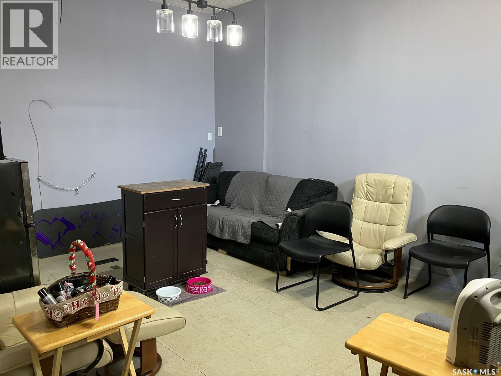 107 1st Avenue E, Nipawin, Saskatchewan  S0E 1E0 - Photo 17 - SK004927