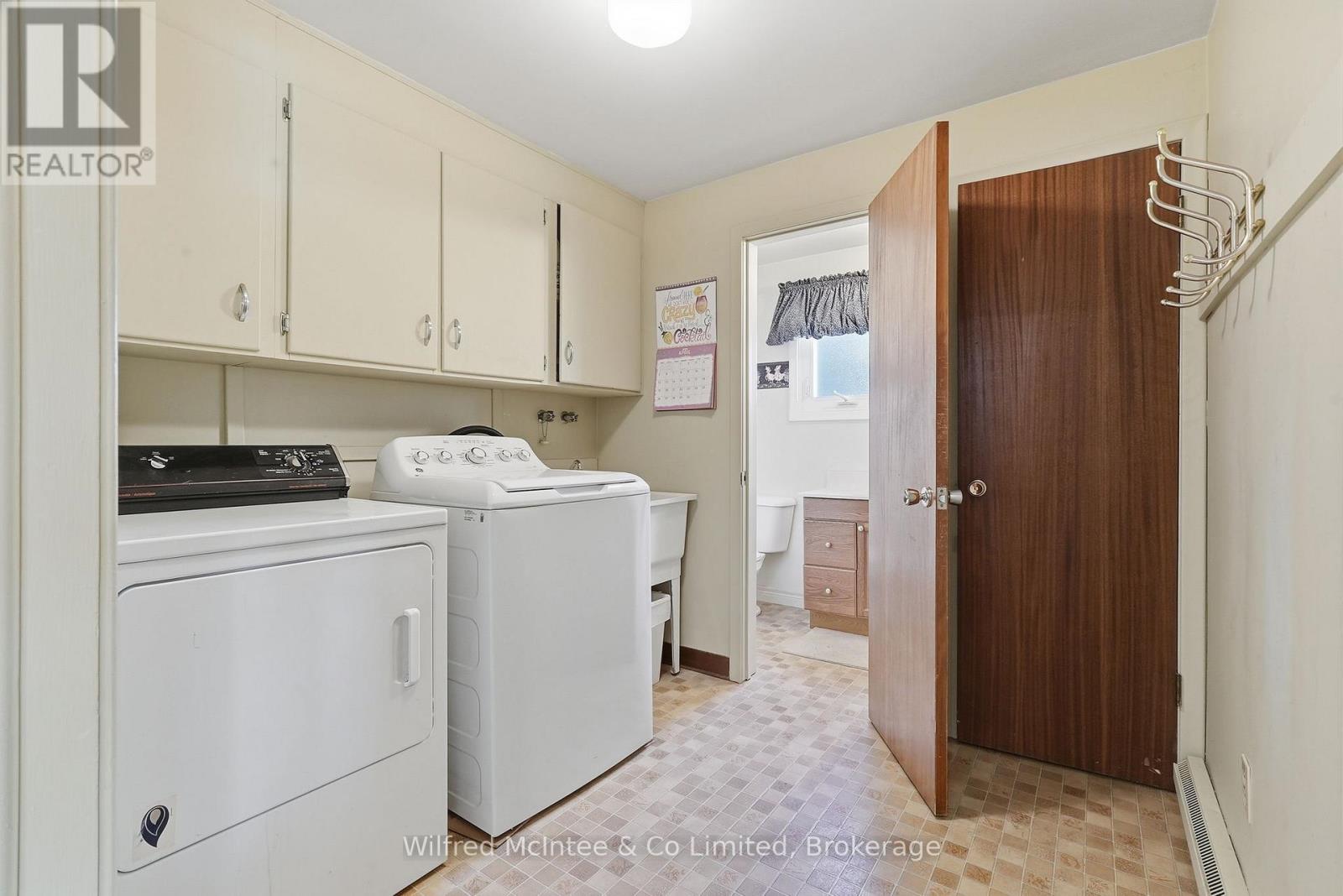 15 Johnstone Boulevard, Brockton, Ontario  N0G 2V0 - Photo 25 - X13056142