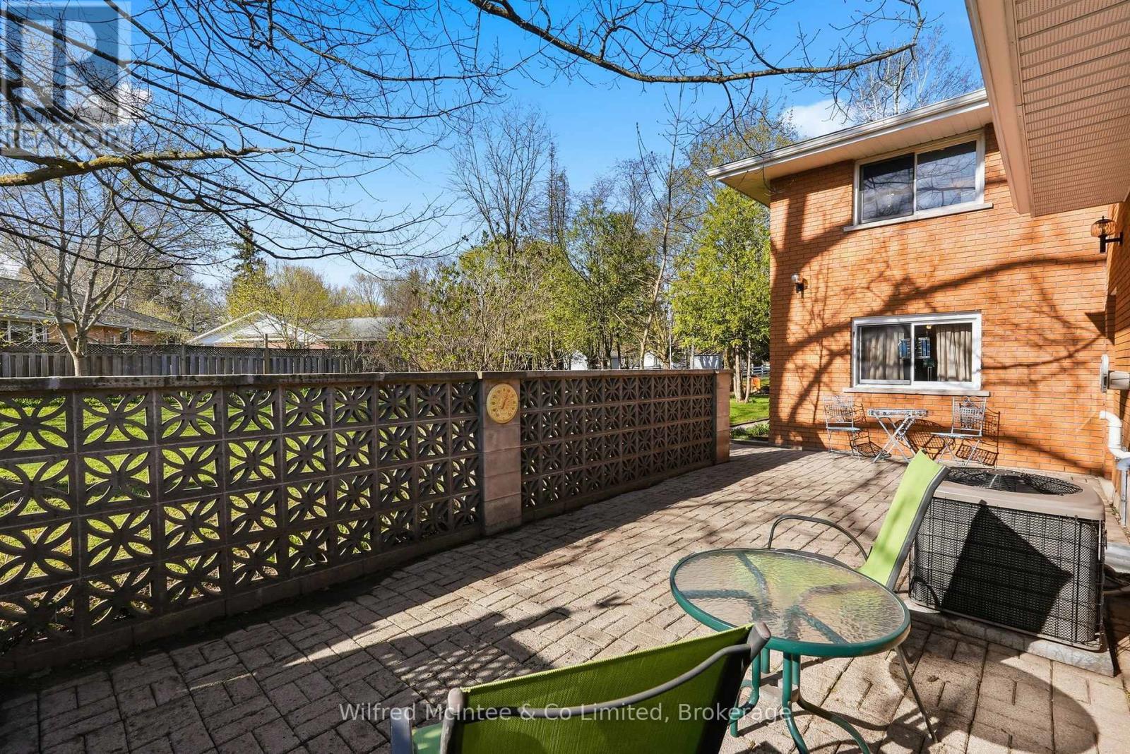 15 Johnstone Boulevard, Brockton, Ontario  N0G 2V0 - Photo 38 - X13056142