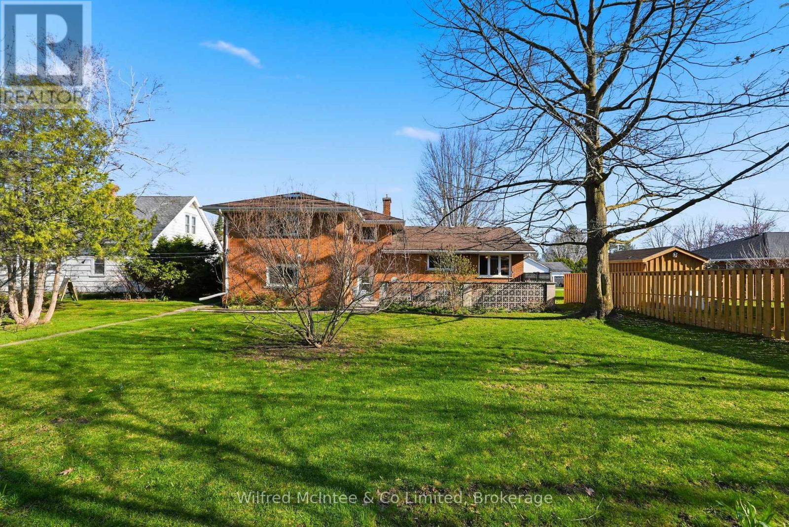 15 Johnstone Boulevard, Brockton, Ontario  N0G 2V0 - Photo 40 - X13056142