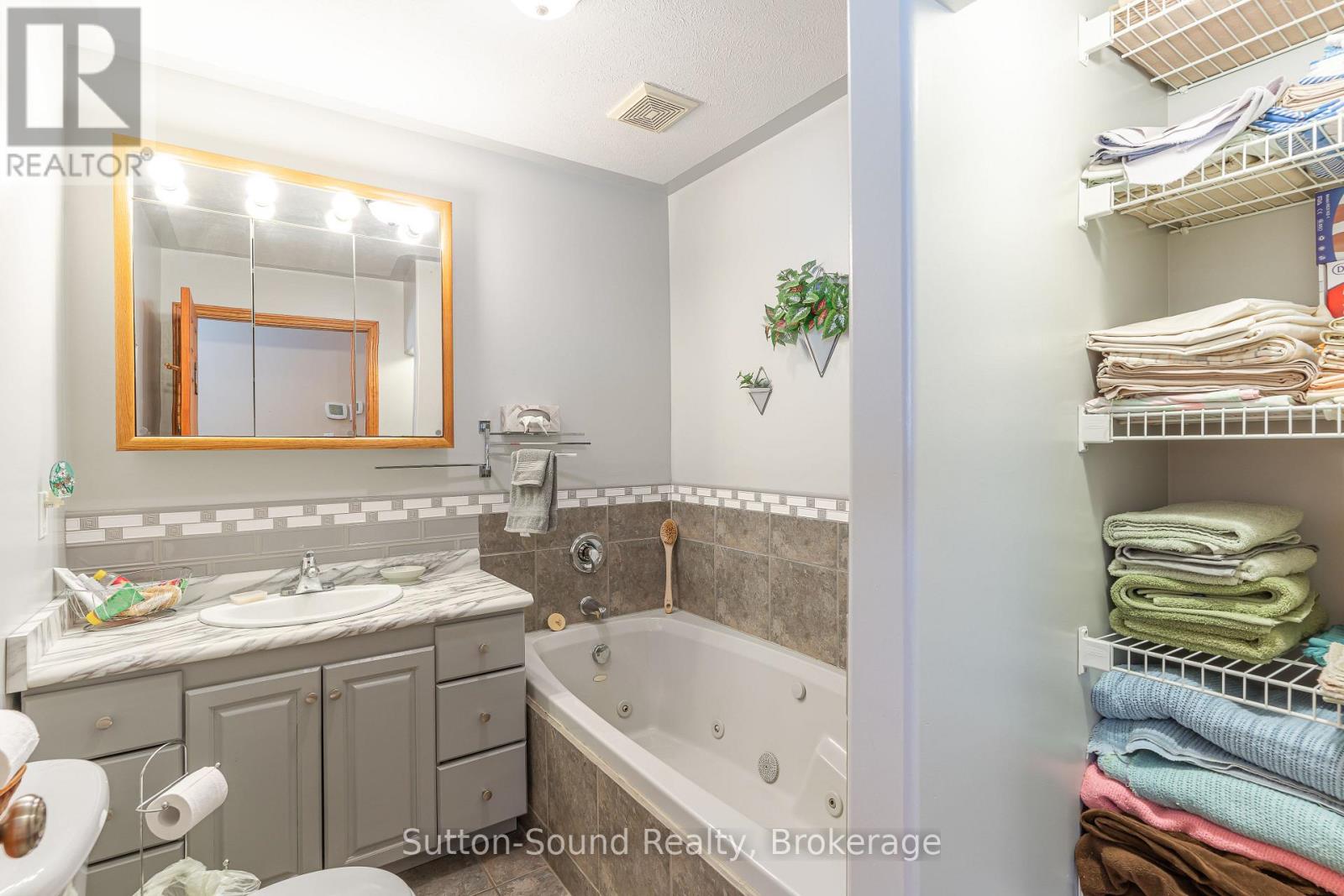 442513 21 Concession, Georgian Bluffs, Ontario  N0H 2T0 - Photo 11 - X13056174