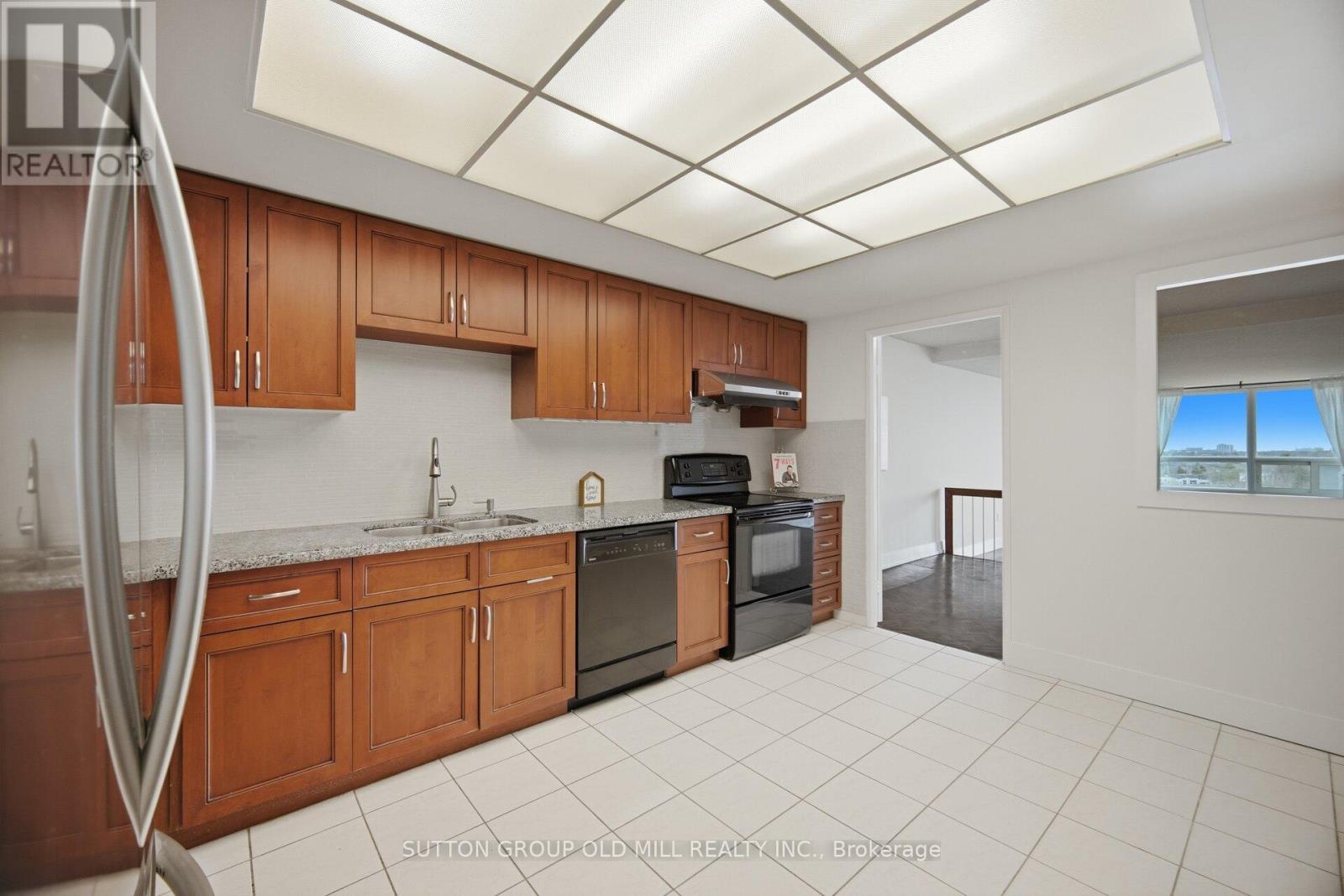 1410 - 131 Beecroft Road, Toronto, Ontario  M2N 6G9 - Photo 11 - C13056150