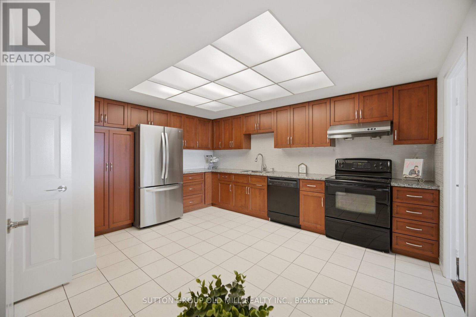 1410 - 131 Beecroft Road, Toronto, Ontario  M2N 6G9 - Photo 12 - C13056150