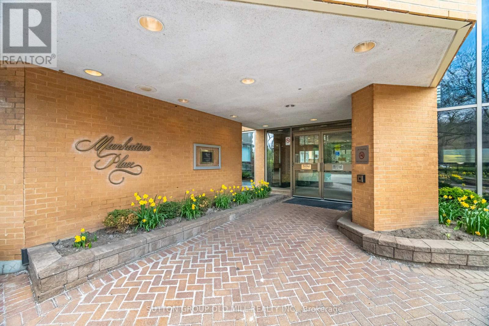 1410 - 131 Beecroft Road, Toronto, Ontario  M2N 6G9 - Photo 3 - C13056150