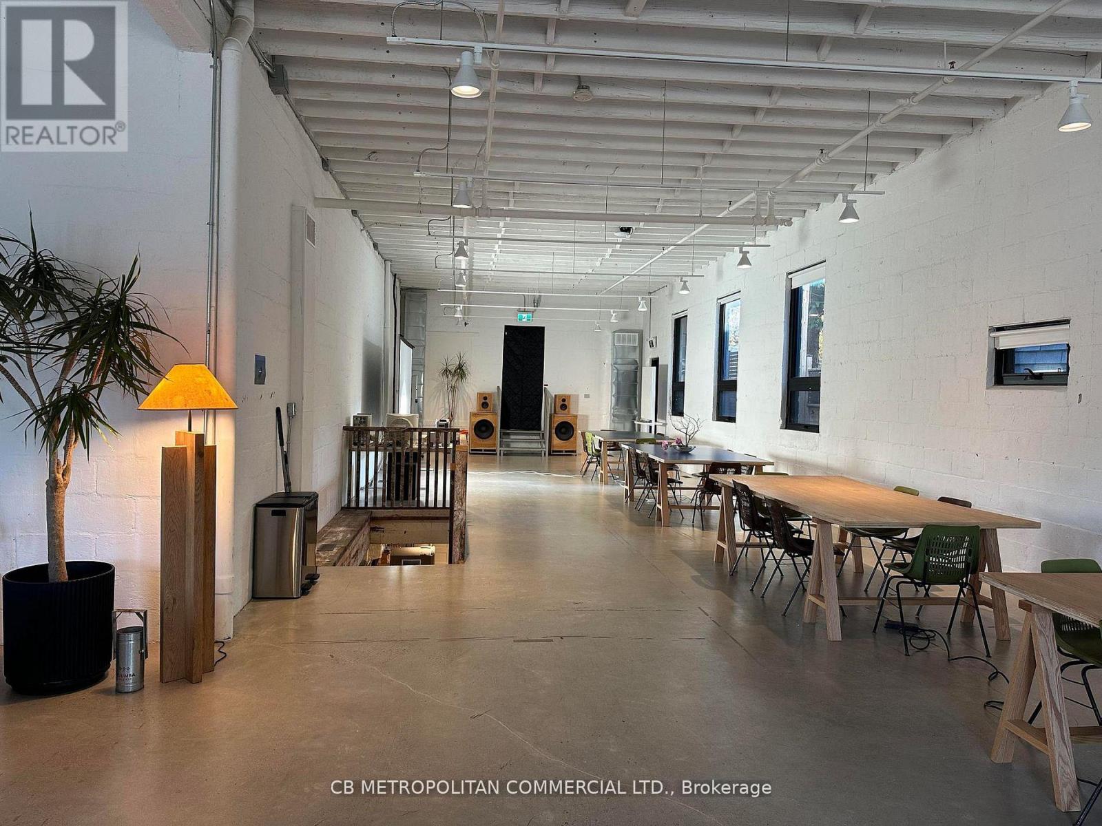 83-91b Walnut Avenue, Toronto, Ontario  M5V 2S1 - Photo 3 - C13056156