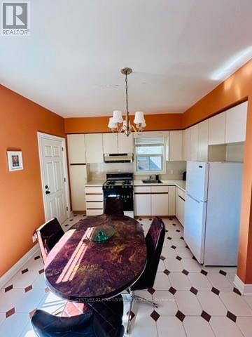 382 Roxton Road, Toronto, Ontario  M6G 3R2 - Photo 10 - C13056172