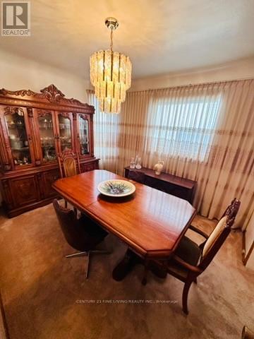 382 Roxton Road, Toronto, Ontario  M6G 3R2 - Photo 5 - C13056172