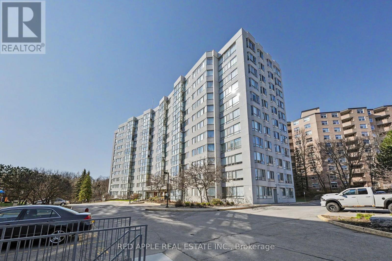 1106 - 270 DAVIS DRIVE, newmarket (central newmarket), Ontario