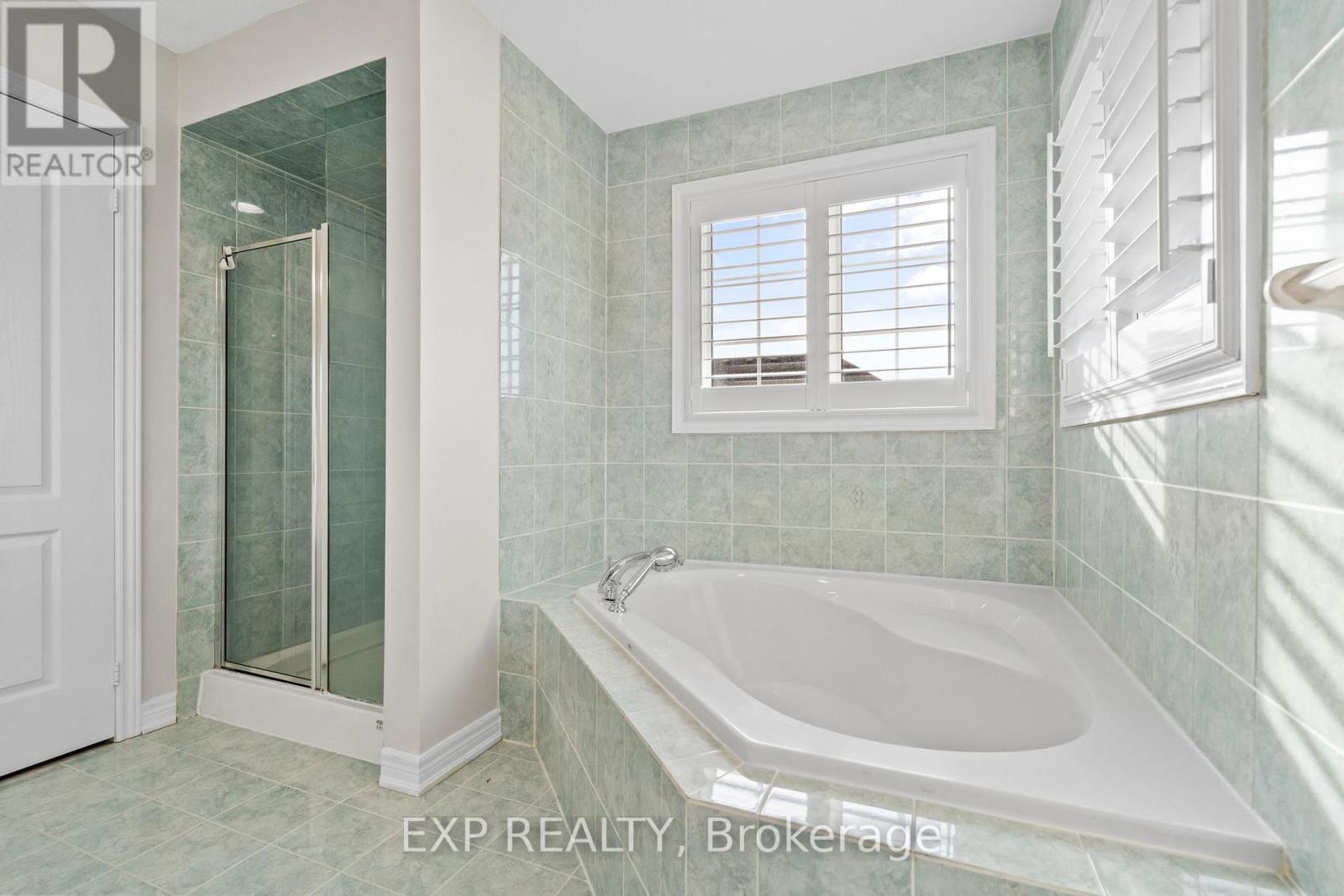 16 Caprara Crescent, Markham, Ontario  L6B 0B7 - Photo 19 - N13056158