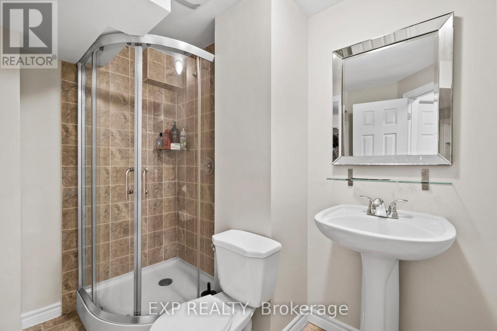 16 Caprara Crescent, Markham, Ontario  L6B 0B7 - Photo 25 - N13056158