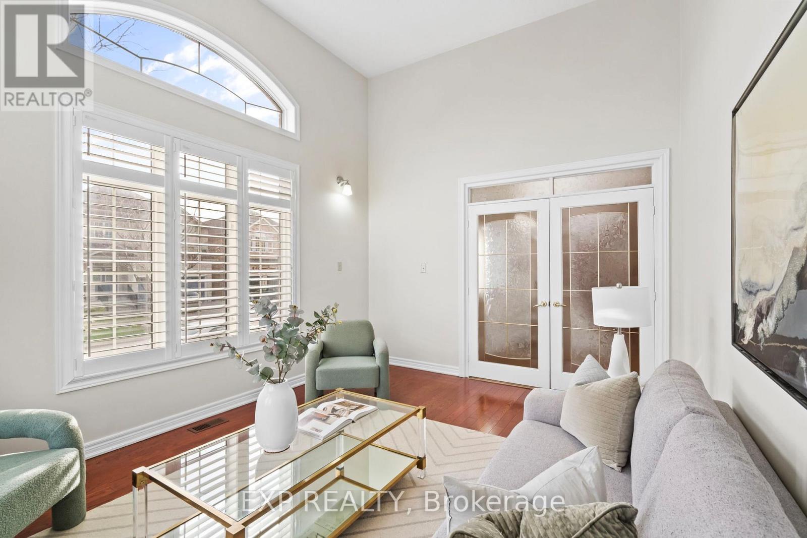 16 Caprara Crescent, Markham, Ontario  L6B 0B7 - Photo 8 - N13056158