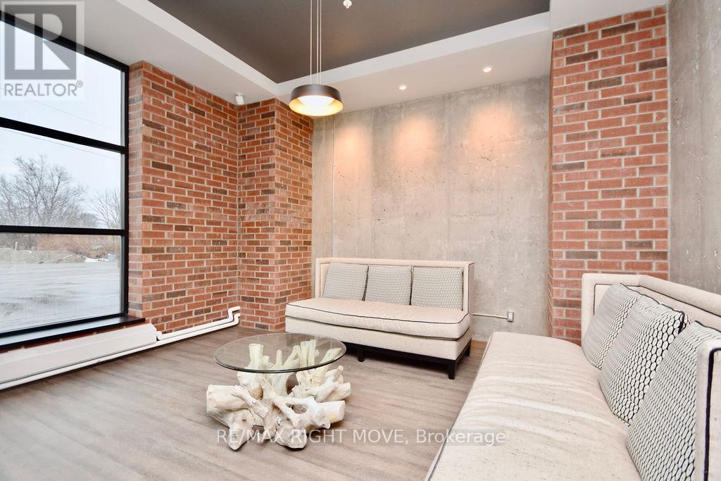 309 - 21 Matchedash Street S, Orillia, Ontario  L3V 4W4 - Photo 4 - S13056176