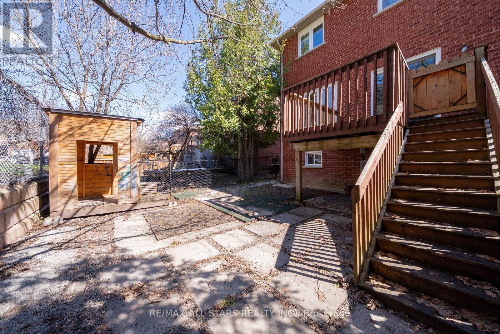 84 Willoway, Whitchurch-Stouffville, Ontario  L4A 1K6 - Photo 39 - N12788902