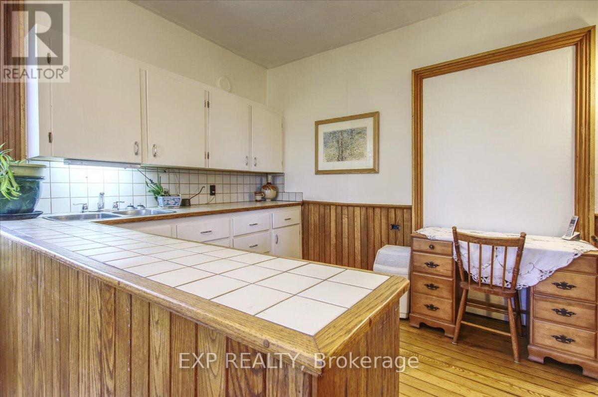 3749 Wallace Point Road, Otonabee-South Monaghan, Ontario  K9J 6Y3 - Photo 12 - X13056164