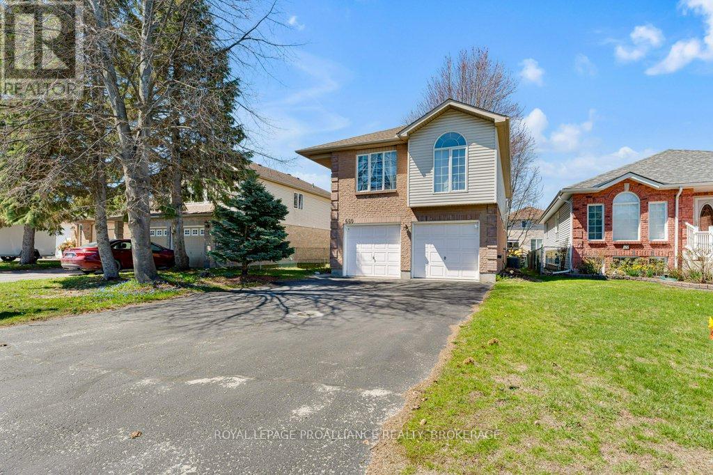 660 Roosevelt Drive, Kingston, Ontario  K7M 8T8 - Photo 3 - X12938510