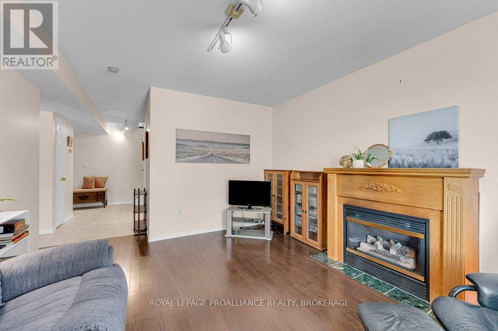 660 Roosevelt Drive, Kingston, Ontario  K7M 8T8 - Photo 32 - X12938510