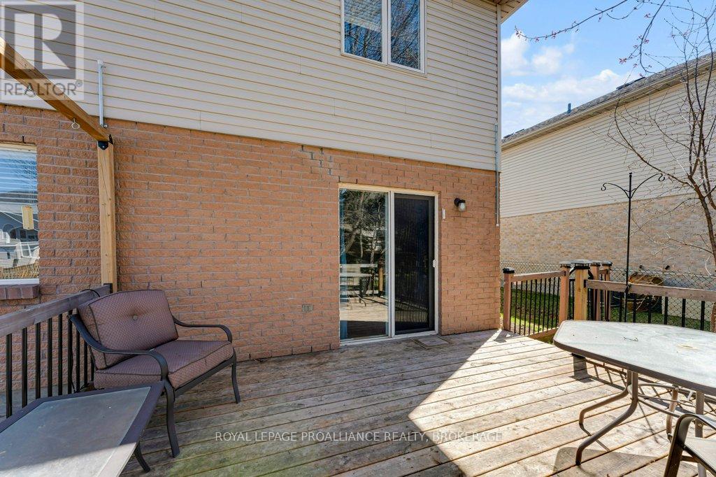 660 Roosevelt Drive, Kingston, Ontario  K7M 8T8 - Photo 37 - X12938510