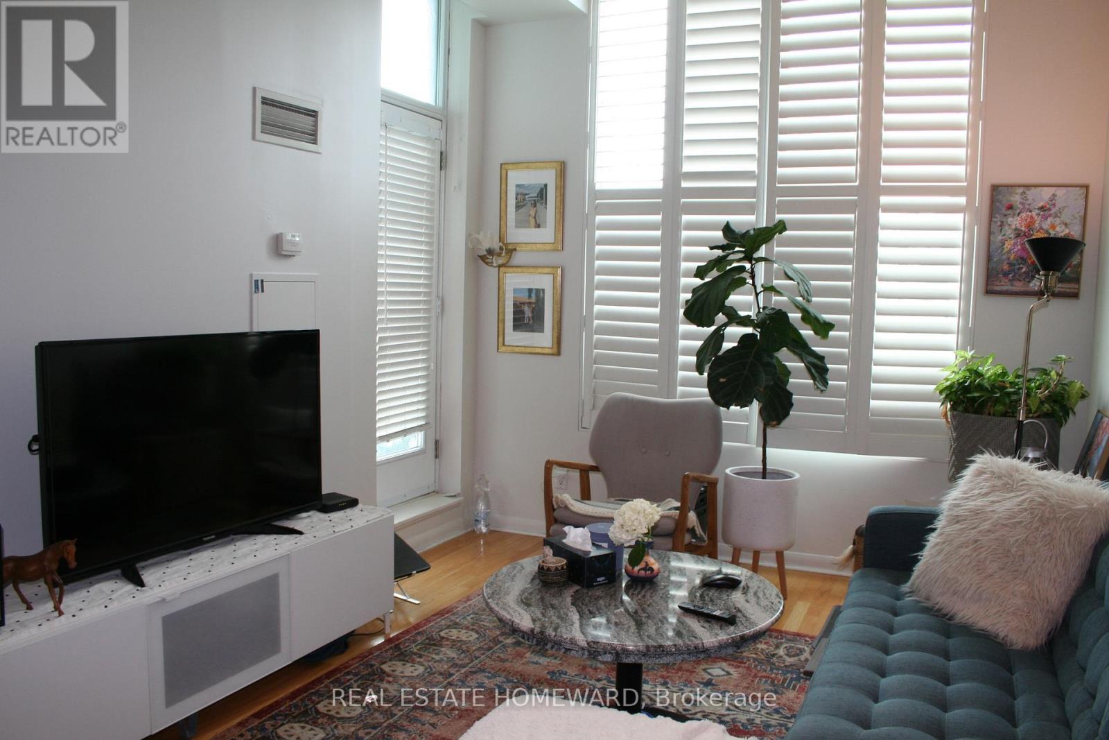 601 - 3391 Bloor Street W, Toronto, Ontario  M8X 1G3 - Photo 13 - W13056122