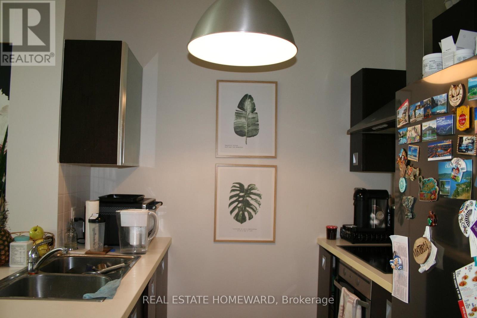 601 - 3391 Bloor Street W, Toronto, Ontario  M8X 1G3 - Photo 6 - W13056122