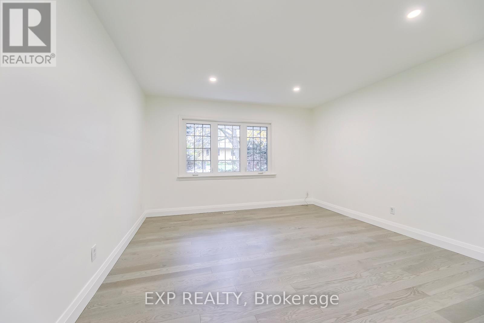 282 Burgundy Drive, Oakville, Ontario  L6J 4G1 - Photo 27 - W13056148