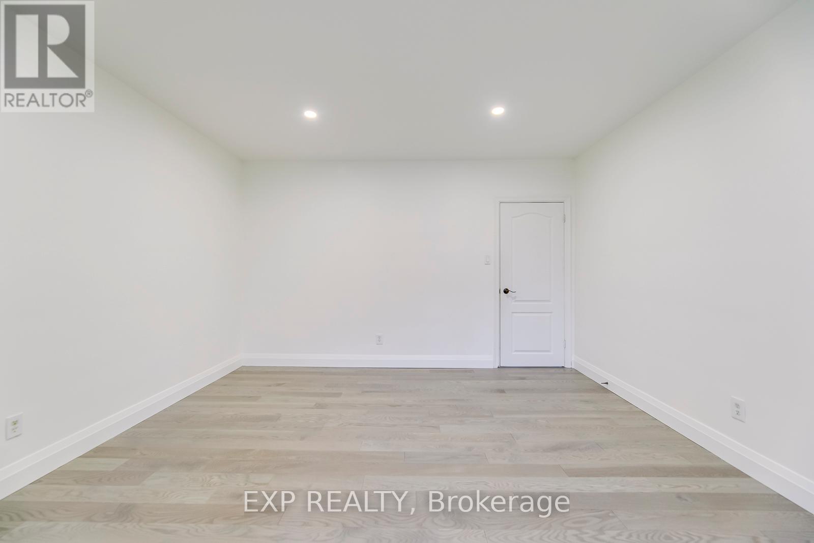 282 Burgundy Drive, Oakville, Ontario  L6J 4G1 - Photo 28 - W13056148