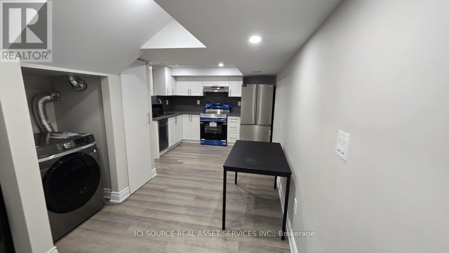 Lower - 508 Boyd Lane, Milton, Ontario  L9E 1W6 - Photo 10 - W13056152