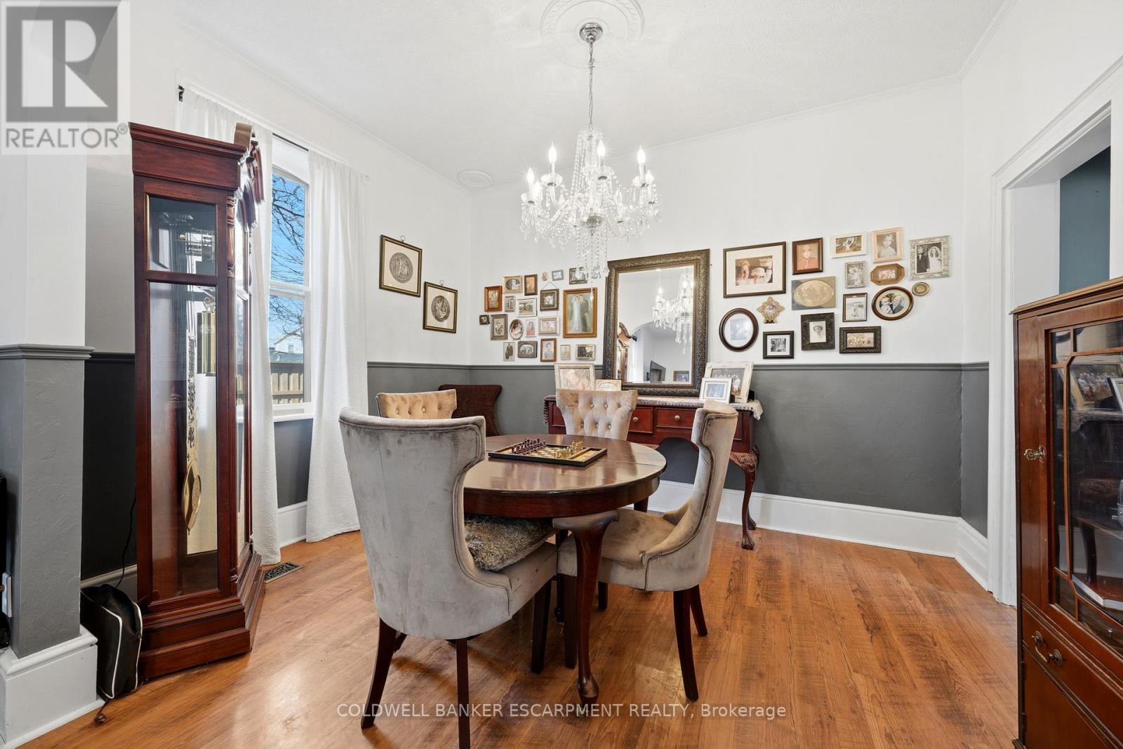 219 Arthur Street, Halton Hills, Ontario  L7J 1L8 - Photo 13 - W13056154