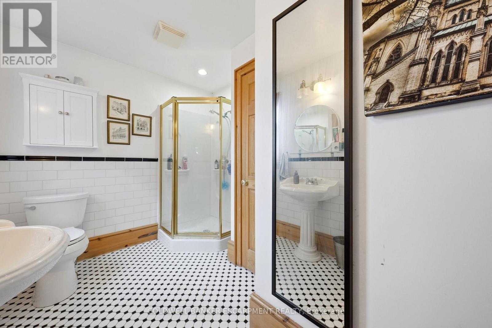 219 Arthur Street, Halton Hills, Ontario  L7J 1L8 - Photo 20 - W13056154